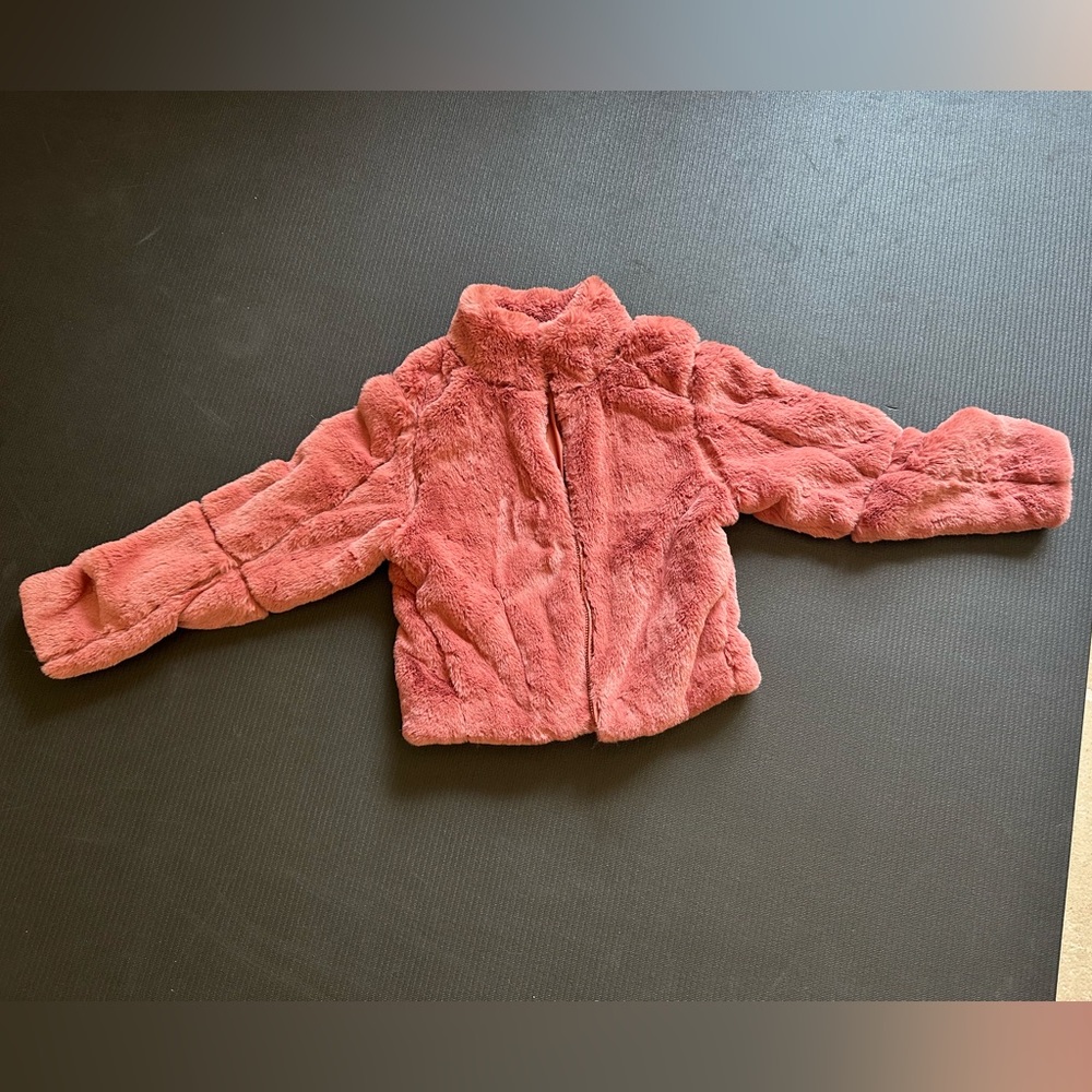 Patagonia Lunar Frost Jacket in Pink Faux Fur